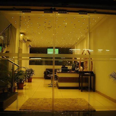 司隶克里纳公寓酒店 乌杜皮 外观 照片